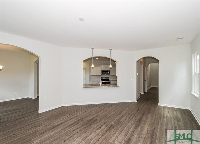 Building Photo - 106 S Trl Wy