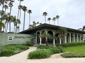 Building Photo - 2+2 Buenaventura Gardens Condo