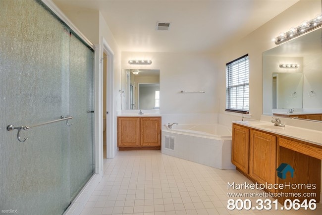 Building Photo - 4 br, 2.5 bath House - 10057 Wamsley Ct