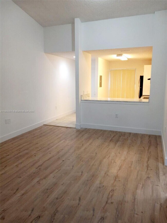 Building Photo - 2242 SW 81st Ave