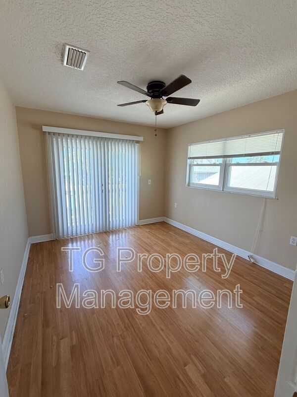 Building Photo - 342 Tarpon Ave