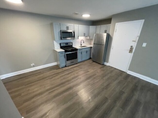 Building Photo - 1 N Dryden Pl