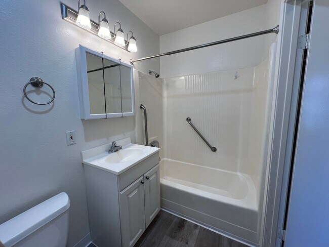 Building Photo - Second Month Free! Welcome Home to La Casa...