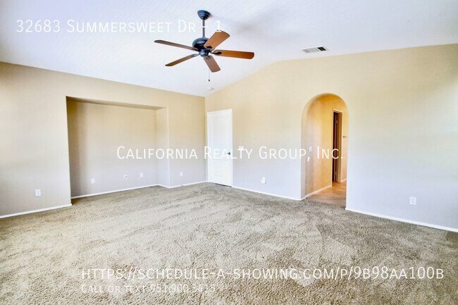Building Photo - 32683 Summersweet Dr