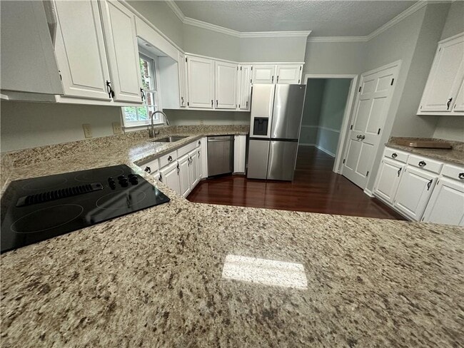 Building Photo - 10570 Turner Rd