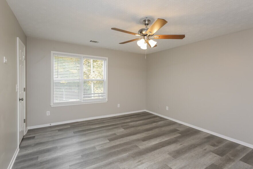 Building Photo - 721 Ashton Ln