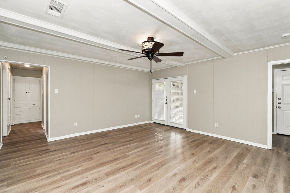 Building Photo - 2532 Belhaven Dr