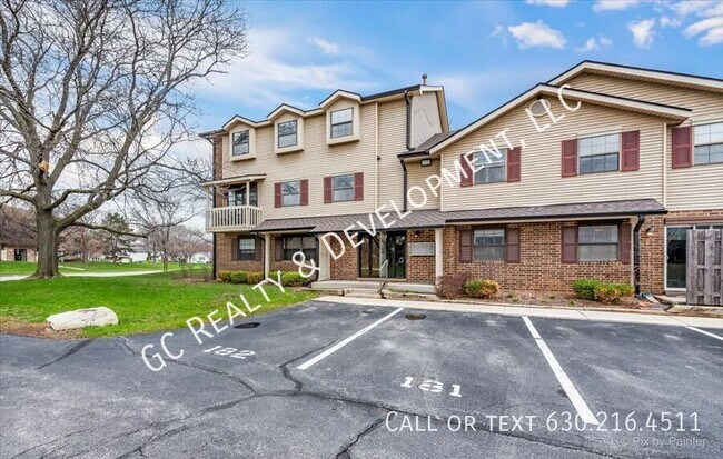 Primary Photo - 1494 W Jefferson Ave