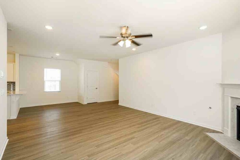 Primary Photo - 445 Brook Ave