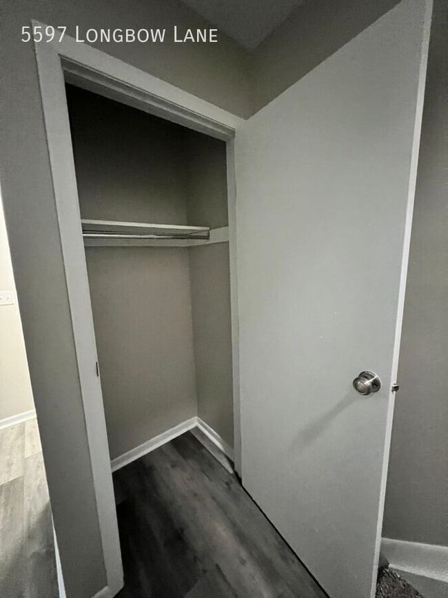 Building Photo - 5597 Longbow Ln