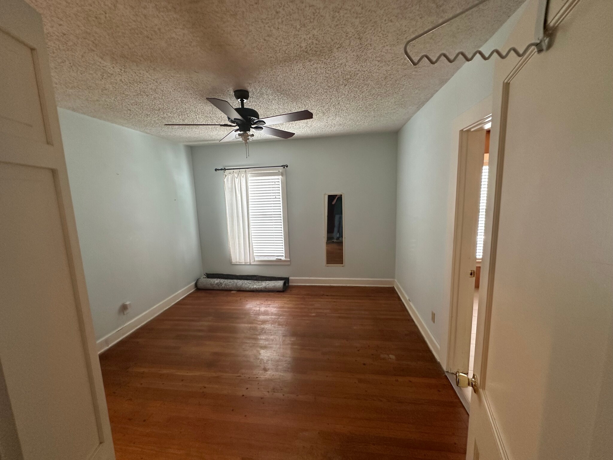 bed 2 - 116 Phillips St