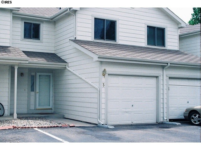 Primary Photo - 1621 Underhill Dr