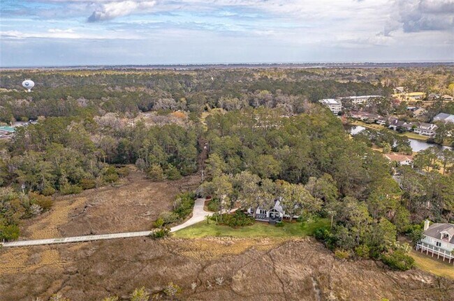 Building Photo - 6201 Frederica Rd