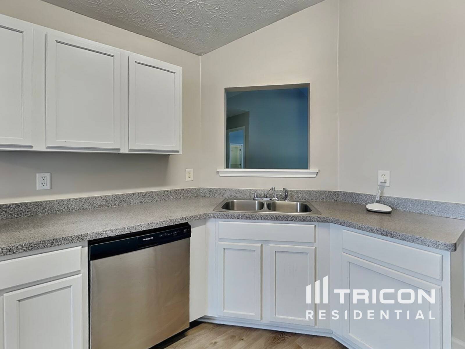 Building Photo - 5545 Amber Cove Way