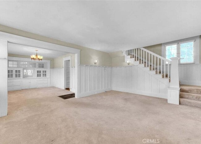 Building Photo - 563 Claremont Pl