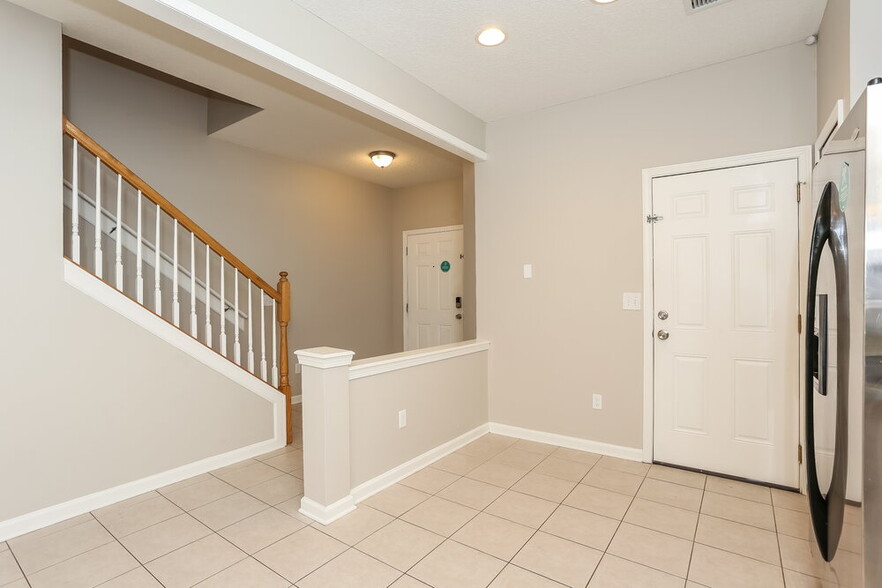 Building Photo - 4103 Crownwood Dr