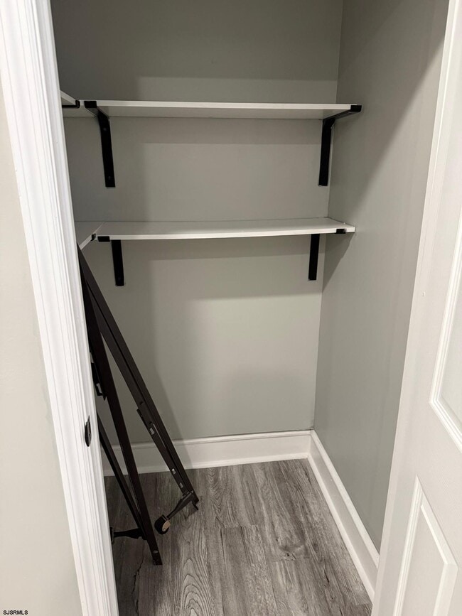 Building Photo - 23 S Little Rock Ave