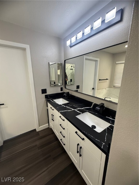 Building Photo - 6409 Wild Chive Ave