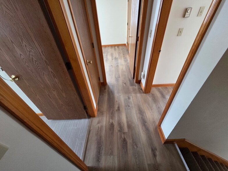 Building Photo - 12B Mabel Ave