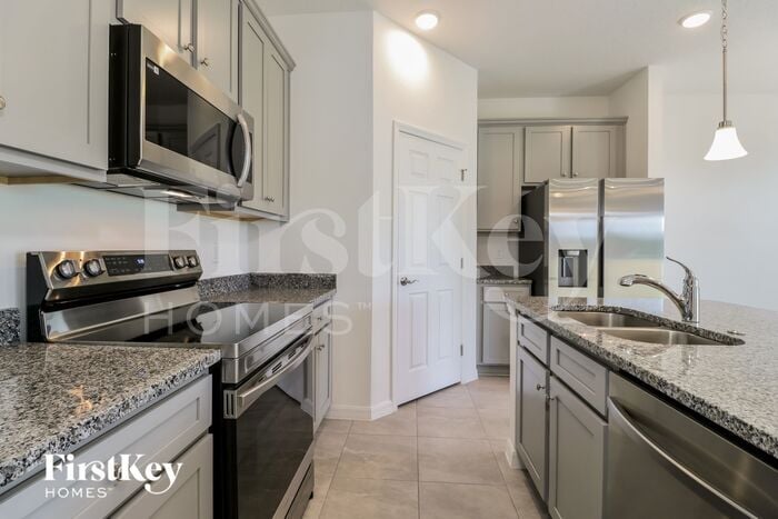 Building Photo - 230 Windsor Reserve Dr