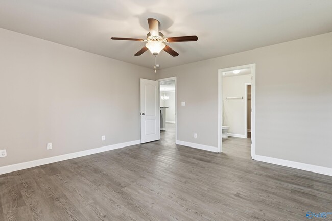 Building Photo - 113 Pitts Griffin Drive