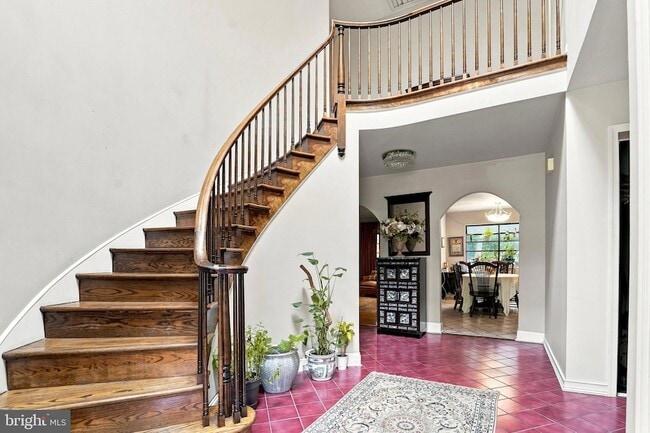 Building Photo - 315 Pheasant Hill Dr