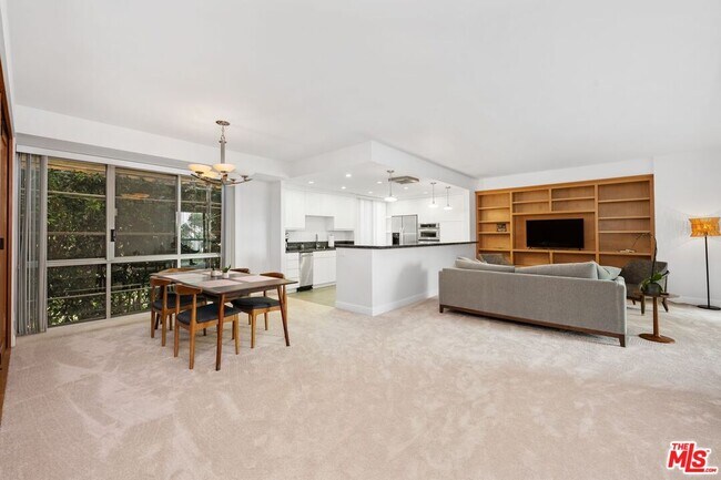 Building Photo - 515 Ocean Ave