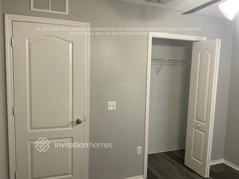 Building Photo - 3924 Talon Crest Dr