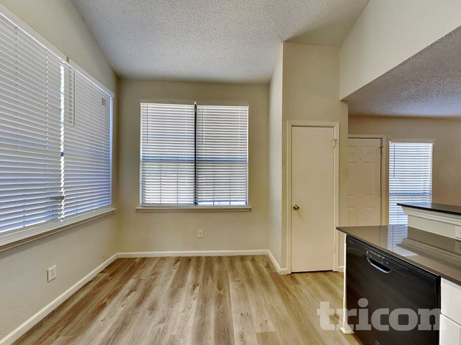 Building Photo - 4137 Stinwick Ln