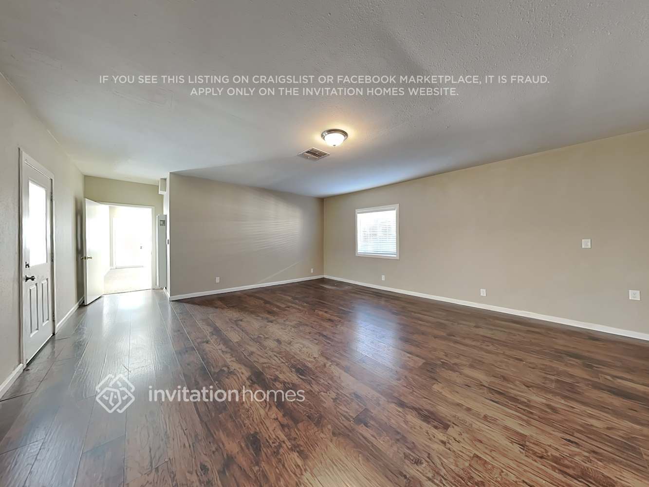 Building Photo - 8005 Quartz Ave