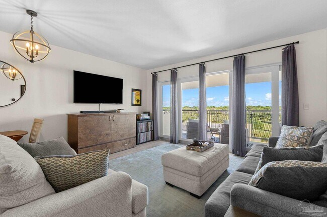 Building Photo - 825 Bayshore Dr