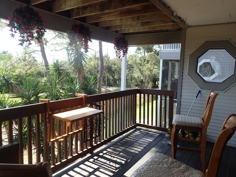 Building Photo - 9614 Tara Cay Ct