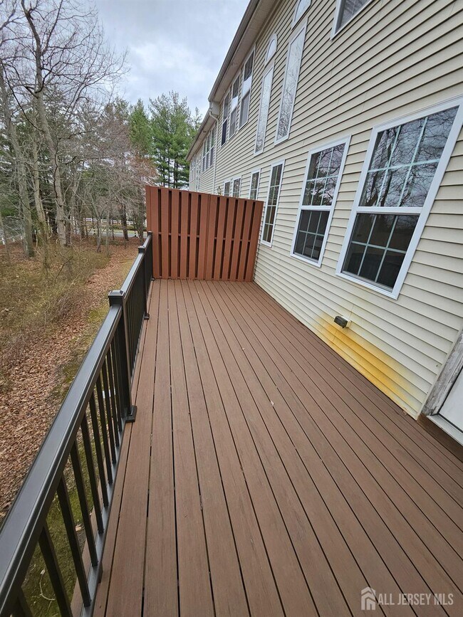 Building Photo - 12 Jensen Court