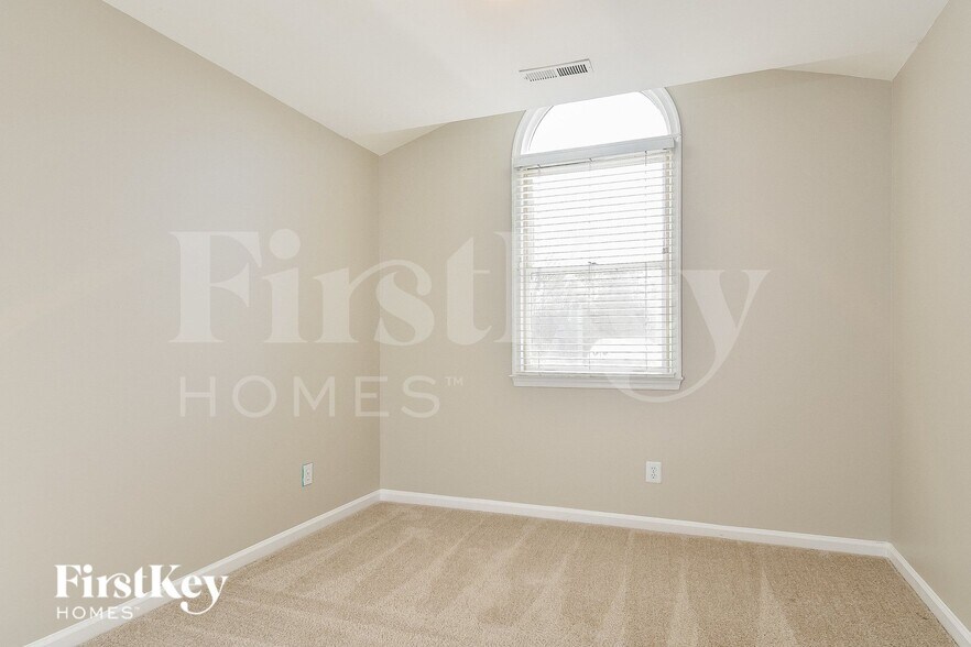 Building Photo - 5102 Birnamwood Trail