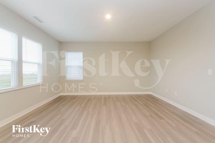 Building Photo - 2464 S Carlota Dr