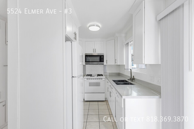 Building Photo - 2 BR/ 1.5 BA NOHO APARTMENT W/ IN-UNIT WAS...