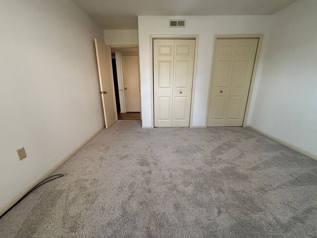 Building Photo - 5260 Crossbow Cir