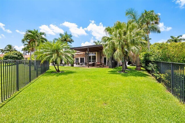 Building Photo - 2498 Eagle Run Dr