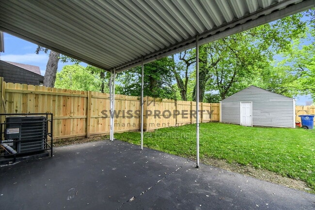 Building Photo - 960 Geers Ave