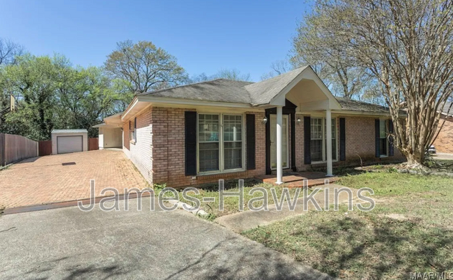 Primary Photo - 3005 Willow Ln Dr