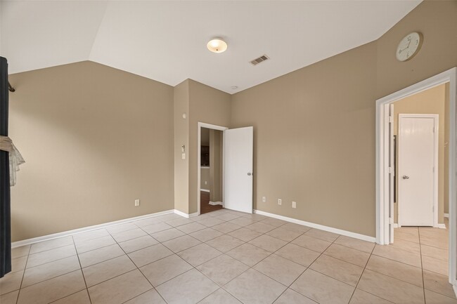 Building Photo - 9022 Clearwood Landing Blvd