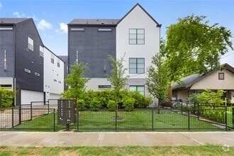 Building Photo - 1147 N Madison Ave