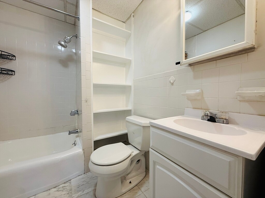 *Pictures are representative samples of the advertised unit. In some cases, the actual units you tou - 350 Beacon St