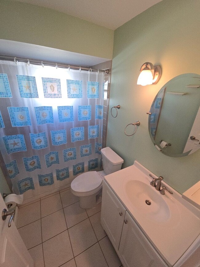 Building Photo - Charming 2 Bed 2 Bath in Holiday, Fl