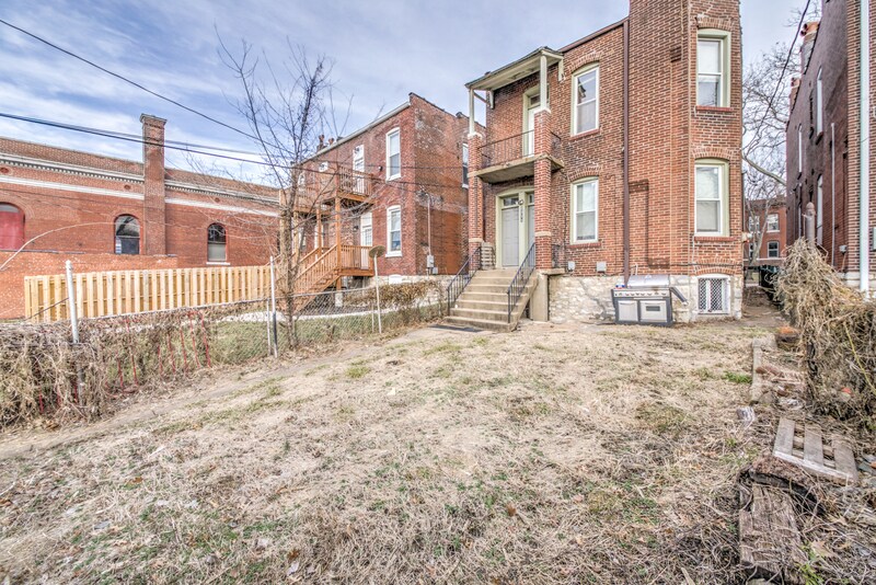 Building Photo - 2211 Indiana Ave