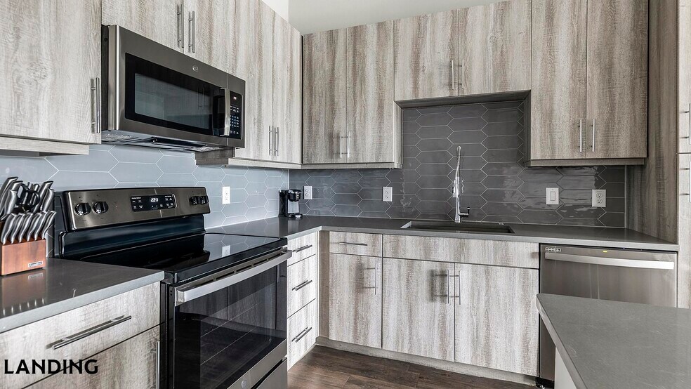 Building Photo - 1900 Airport Commerce Dr