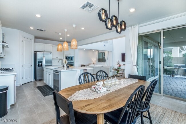 Building Photo - 6504 Castalnova Bend Dr