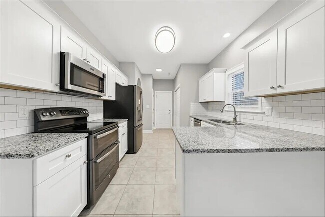 Building Photo - 2369 Eagle Glen Ct
