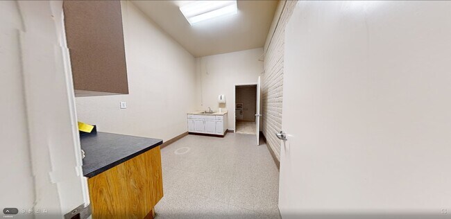 Building Photo - 4216 Shasta Dam Blvd