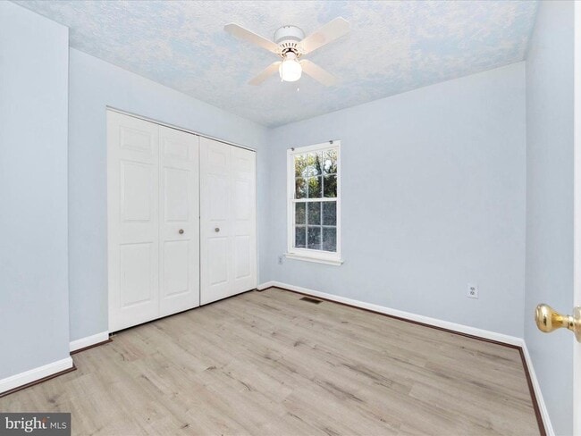 Building Photo - 408 Willow Hill Pl